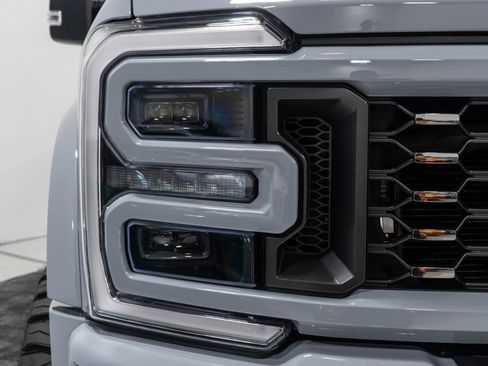 Used 2024 Ford F450 Limited w/ FX4 Off-Road Package image 8