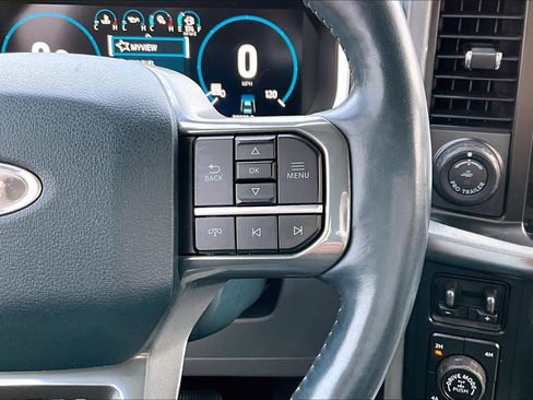 Used 2022 Ford F150 Limited image 24