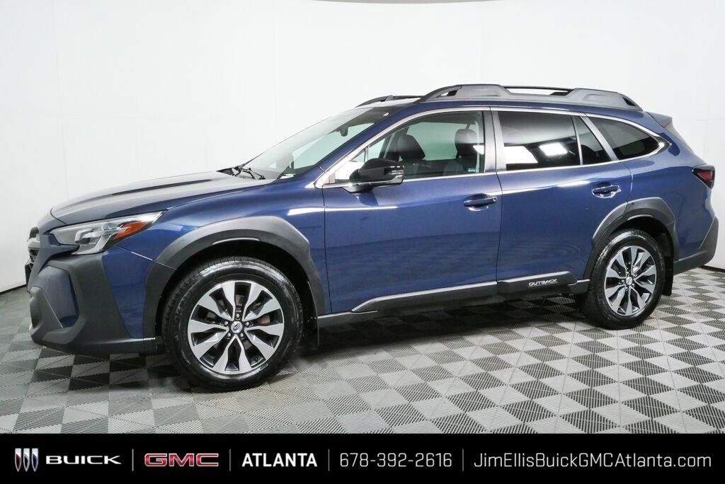 Used 2023 Subaru Outback Limited XT AWD/4WD image 32