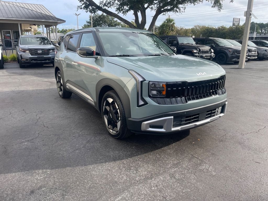 Used 2027 Kia Seltos S FWD image 8