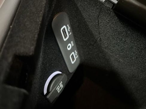 Used 2023 Dodge Challenger R/T Scat Pack w/ Plus Package image 33