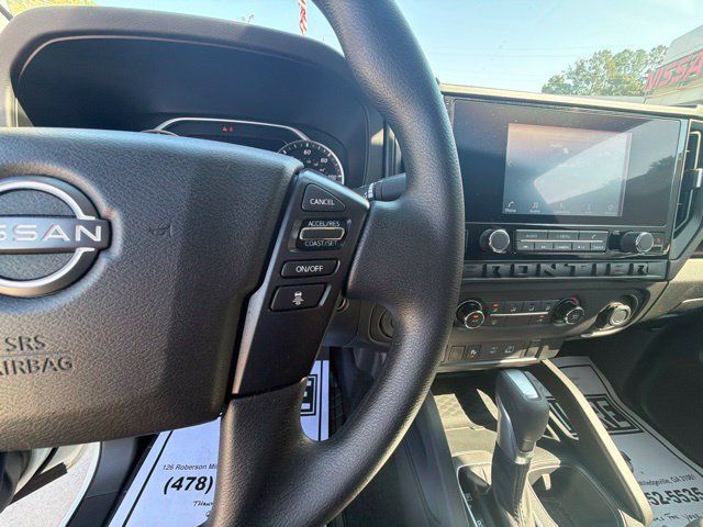 Used 2025 Nissan Frontier S RWD image 19