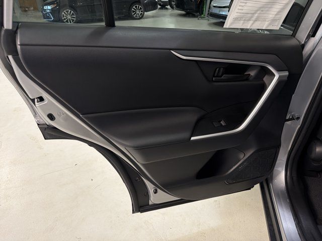 Used 2023 Toyota RAV4 LE FWD image 23