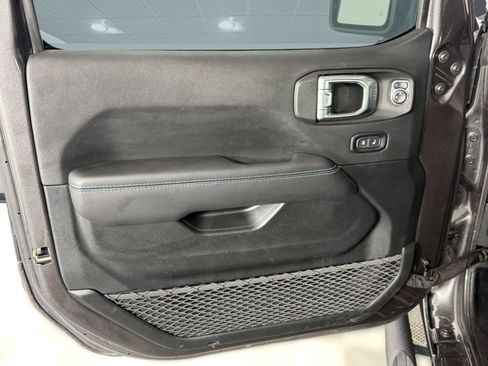 Used 2021 Jeep Wrangler Unlimited Rubicon 4xe w/ Steel Bumper Group AWD/4WD image 20