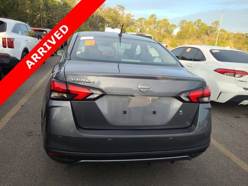 Used 2023 Nissan Versa S w/ Trunk Package image 5