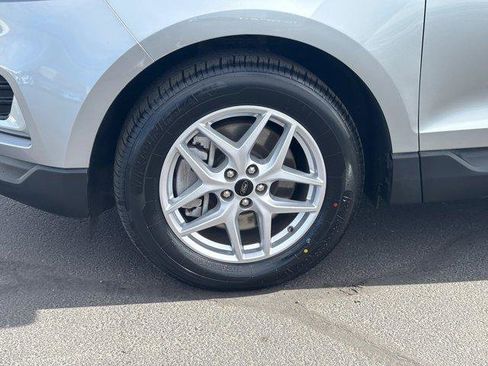 Used 2023 Ford Edge SEL AWD/4WD image 10