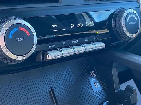 Used 2024 Toyota Tacoma SR image 16