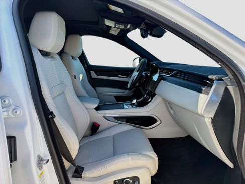 New 2026 Jaguar F-PACE R-Dynamic S AWD/4WD image 16