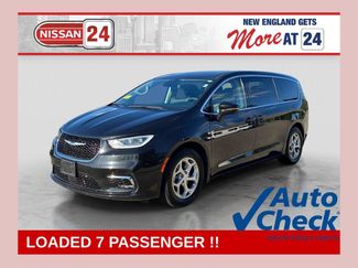 Used 2024 Chrysler Pacifica Limited FWD video 1