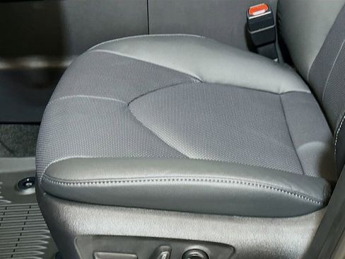 New 2026 Toyota Grand Highlander AWD Hybrid image 19