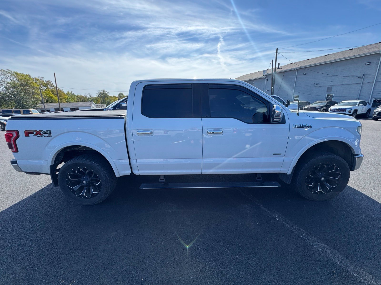 Used 2016 Ford F150 Lariat w/ Equipment Group 502A Luxury AWD/4WD image 7