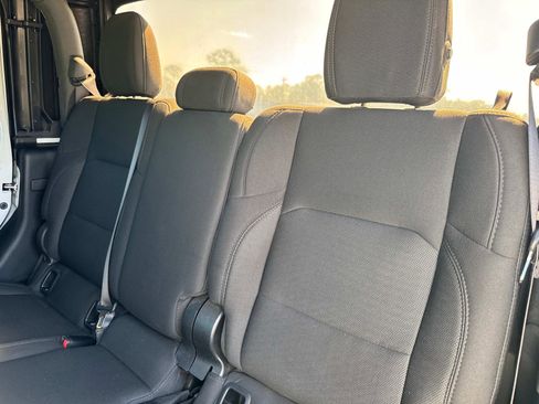 Used 2020 Jeep Gladiator Sport w/ Quick Order Package 24S image 46