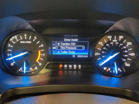 Used 2016 Ford Explorer FWD image 23