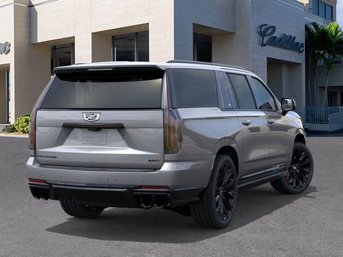 New 2026 Cadillac Escalade ESV V AWD/4WD image 4