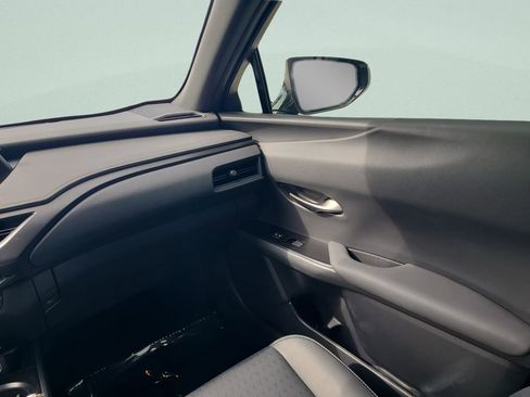 Used 2019 Lexus UX 200 w/ Accessory Package 2 FWD image 13