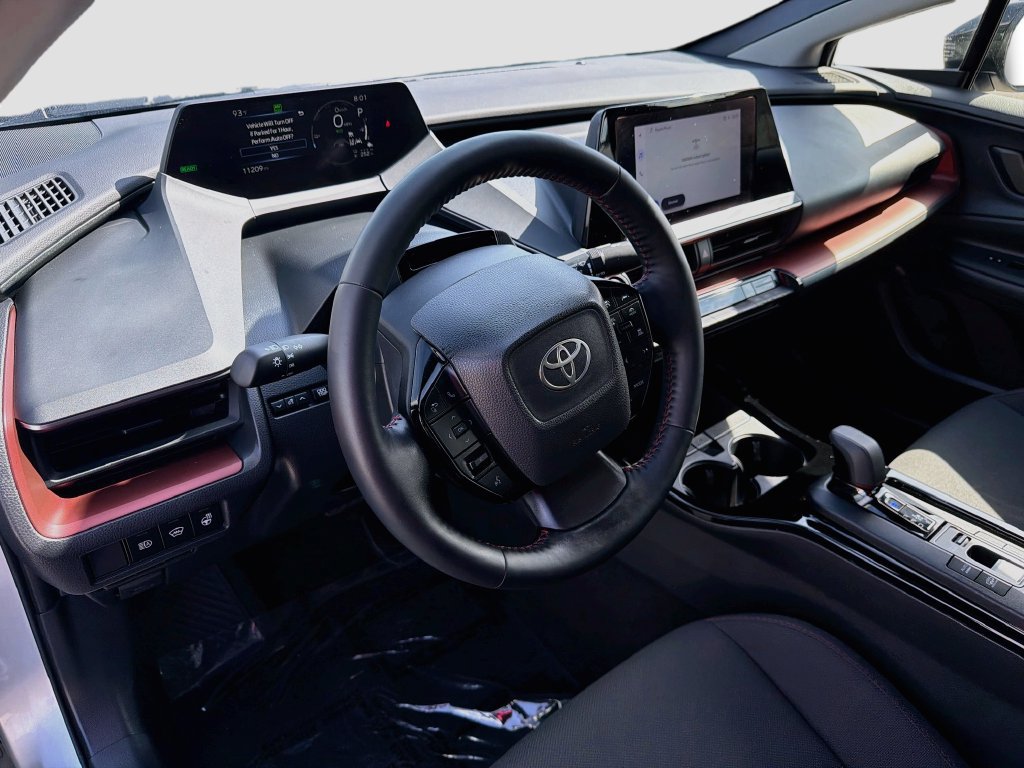 Used 2024 Toyota Prius Prime FWD image 9