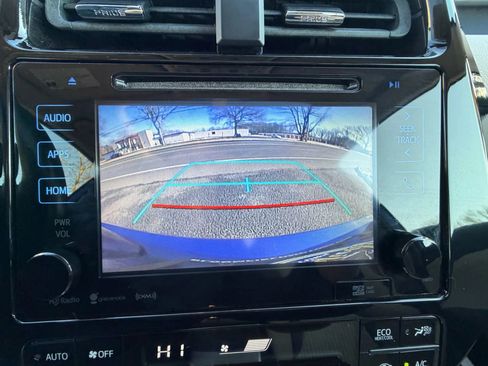 Used 2016 Toyota Prius Two image 26