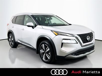Used 2021 Nissan Rogue SL w/ Premium Package