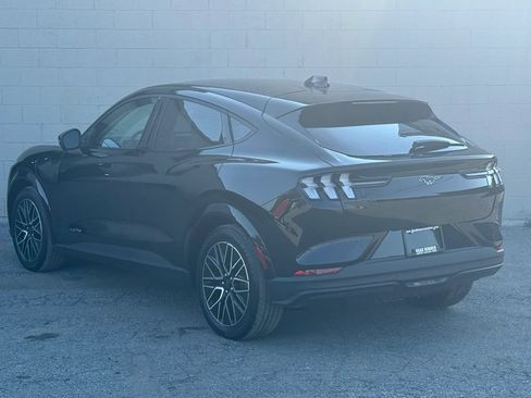 Used 2025 Ford Mustang Mach-E Premium AWD/4WD image 4