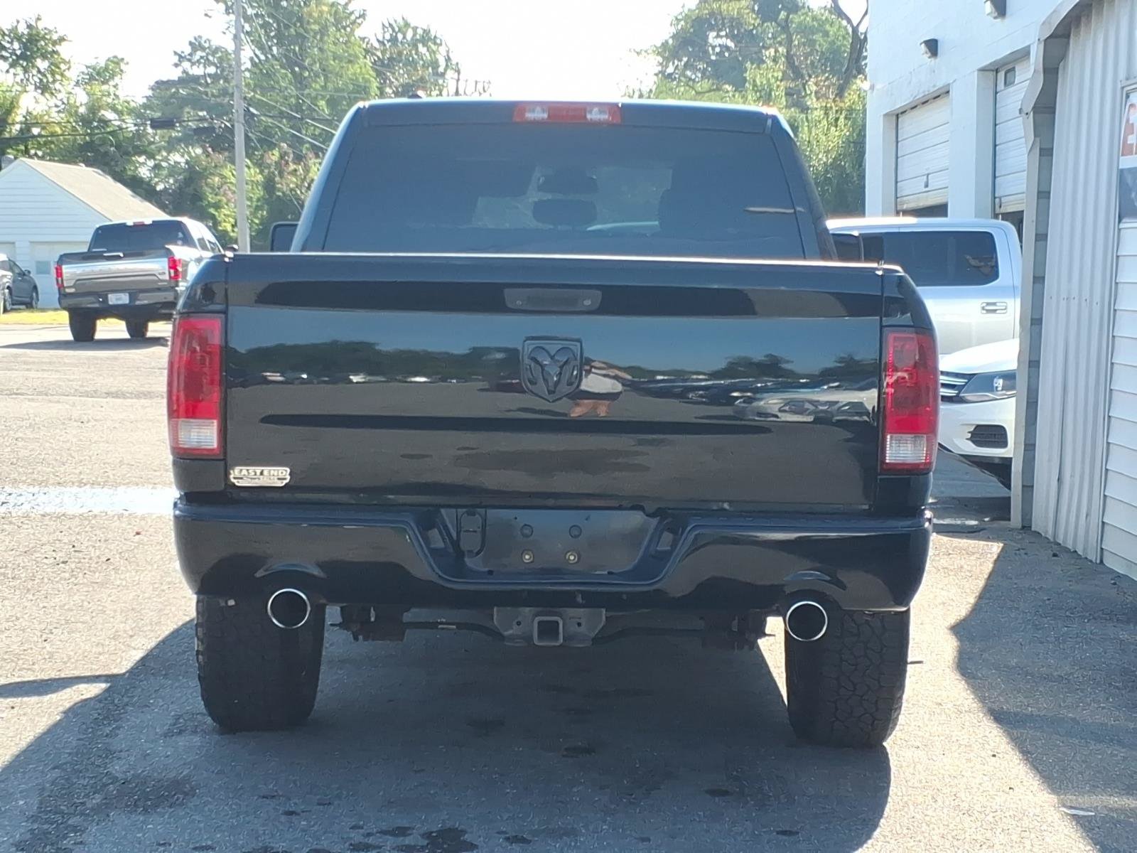 Used 2014 RAM 1500 Express AWD/4WD image 4