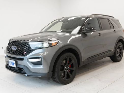 Used 2022 Ford Explorer ST w/ Equipment Group 401A AWD/4WD image 6