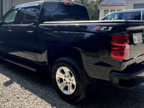 Used 2018 Chevrolet Silverado 1500 LT w/ All Star Edition AWD/4WD image 5