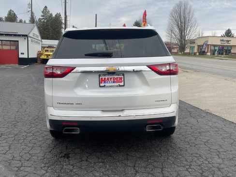 Used 2021 Chevrolet Traverse Premier image 4
