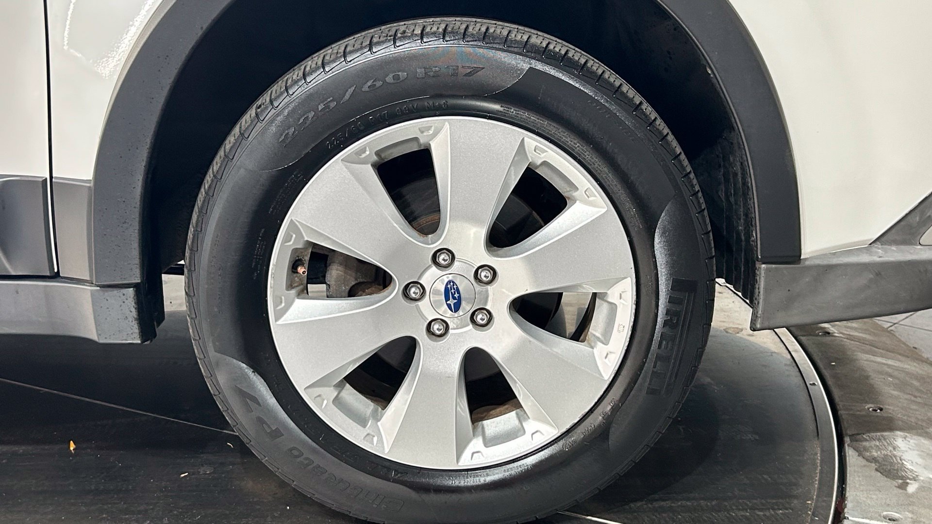 Used 2012 Subaru Outback 2.5i Limited AWD/4WD image 21