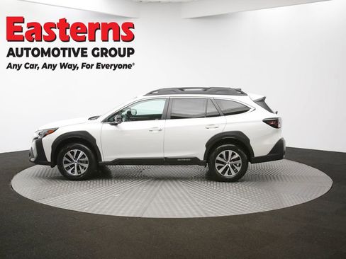 Used 2024 Subaru Outback Premium AWD/4WD image 51