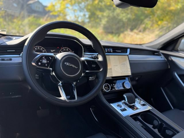 New 2026 Jaguar F-PACE R-Dynamic S AWD/4WD image 25