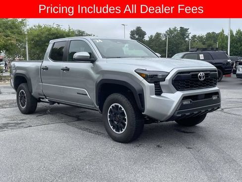 Used 2024 Toyota Tacoma TRD Off-Road w/ TRD Off Road Upgrade Package AWD/4WD image 7