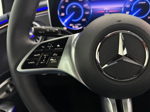 New 2026 Mercedes-Benz EQE 320 4MATIC SUV image 15