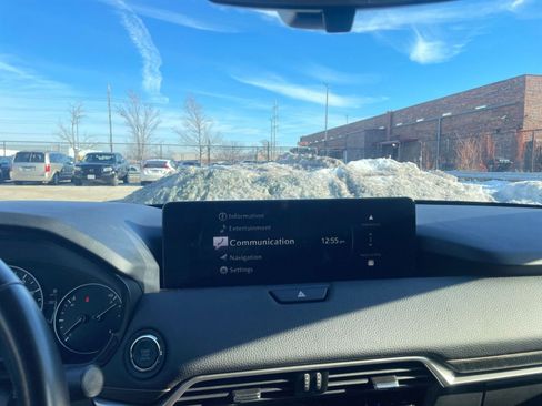 Used 2025 MAZDA CX-70 3.3 Turbo w/ Preferred Package image 18