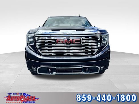 Used 2023 GMC Sierra 1500 Denali w/ Denali Reserve Package AWD/4WD image 7