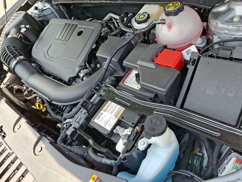 Used 2023 Chevrolet Blazer LT w/ Convenience Package image 28