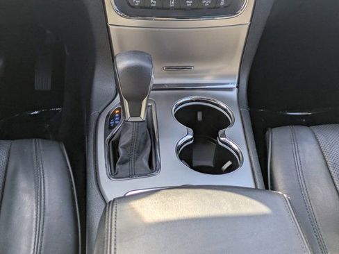 Used 2018 Jeep Grand Cherokee Overland image 17