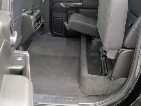 Used 2021 Chevrolet Silverado 1500 LT Trail Boss image 19