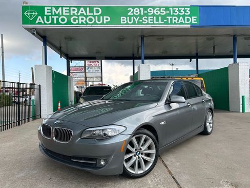 Used 2011 BMW 535i 535i Sedan 4D image 1