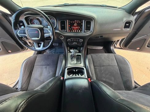 Used 2016 Dodge Charger R/T RWD image 26