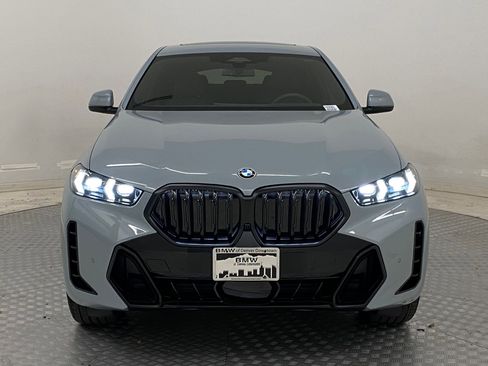 New 2026 BMW X6 xDrive40i w/ Climate Comfort Package image 5