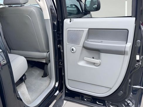 Used 2006 Dodge Ram 1500 Truck SLT RWD image 15
