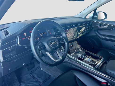 Used 2024 Audi Q7 3.0T Premium Plus image 9