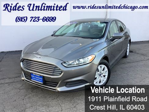 Used 2014 Ford Fusion S FWD image 2