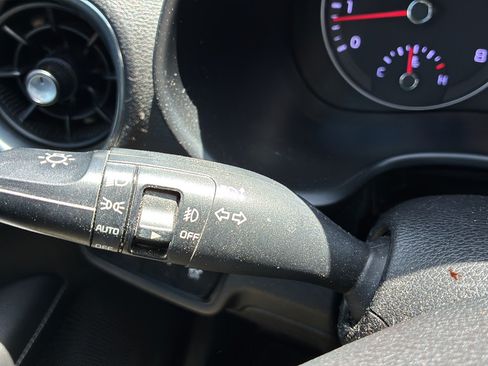Used 2019 Kia Forte S w/ S Premium Package FWD image 37