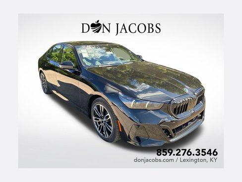 New 2027 BMW 530i xDrive AWD/4WD image 1