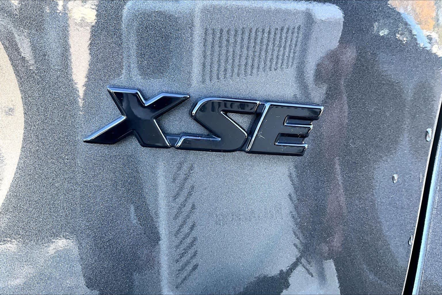 Used 2024 Toyota RAV4 XSE w/ Premium Package AWD/4WD image 9