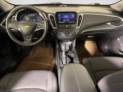 Used 2023 Chevrolet Malibu LT FWD image 22