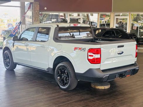 Used 2024 Ford Maverick Lariat w/ FX4 Off-Road Package AWD/4WD image 15