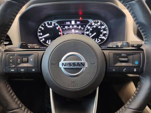 Used 2021 Nissan Rogue SL w/ Premium Package FWD image 18