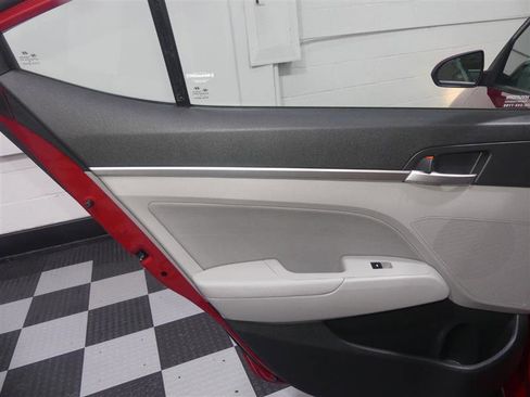 Used 2019 Hyundai Elantra SEL w/ Cargo Package image 25